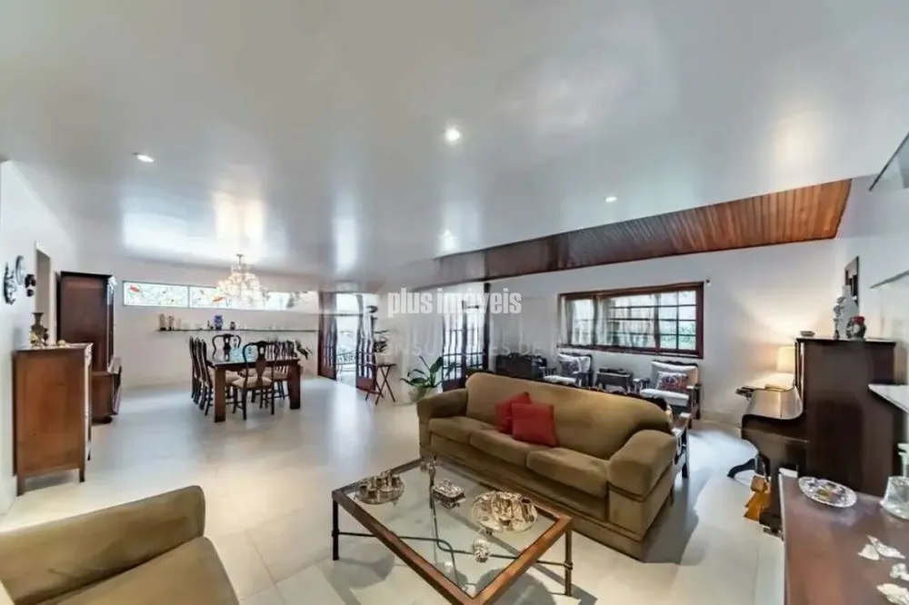 Casa, 4 quartos, 316 m² - Foto 2