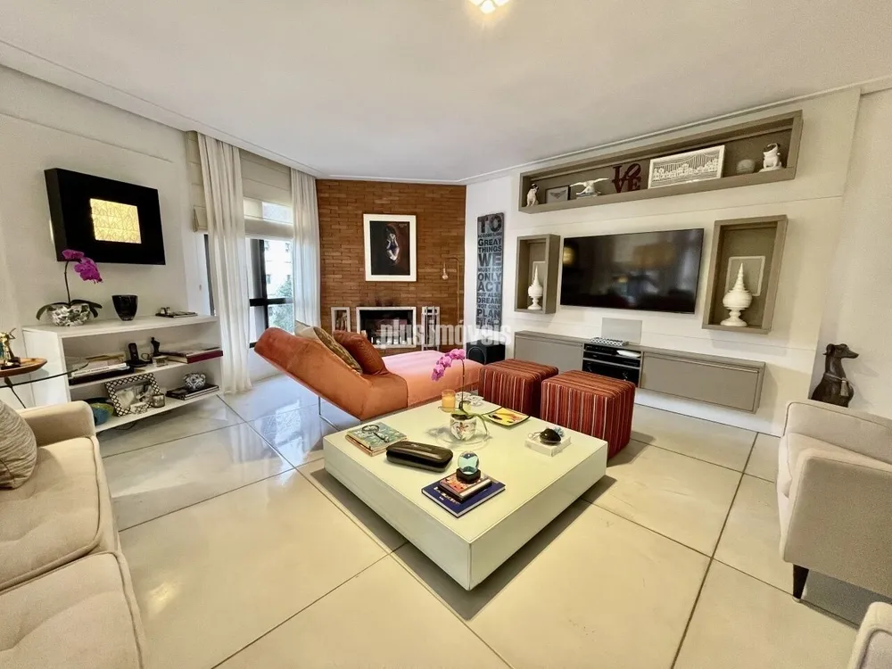 Apartamento, 3 quartos, 189 m² - Foto 1
