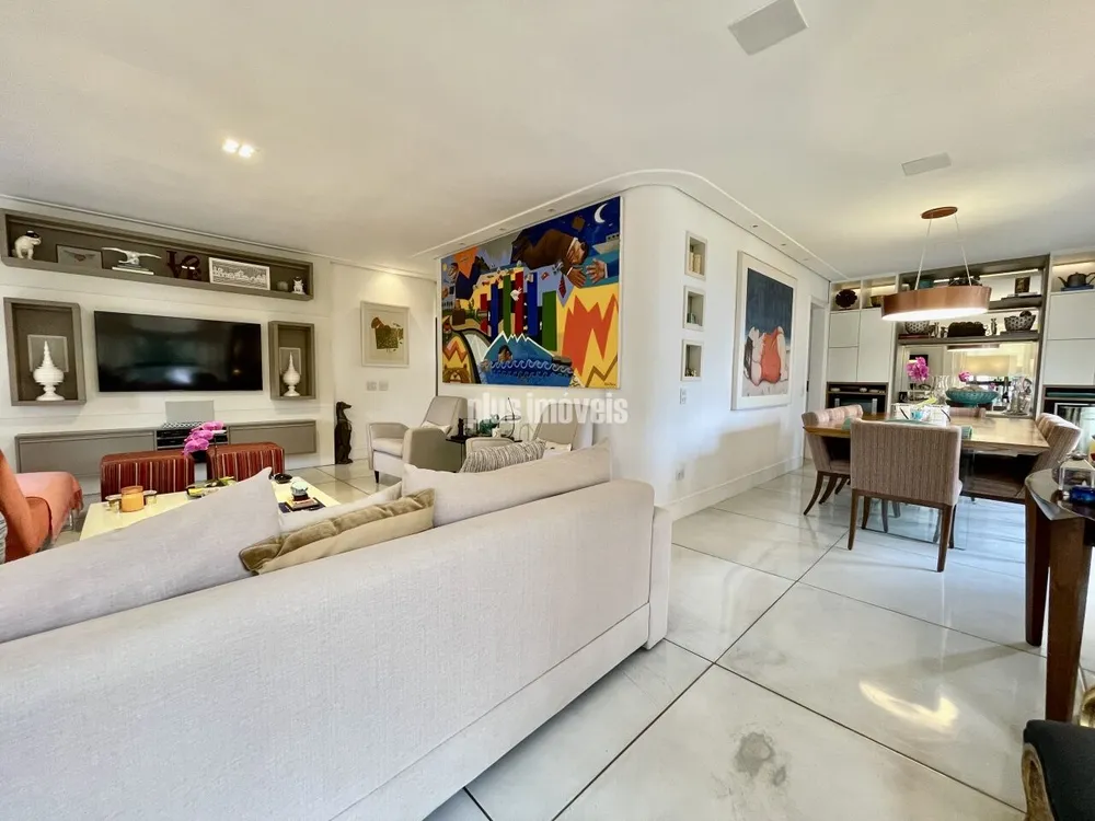 Apartamento, 3 quartos, 189 m² - Foto 2