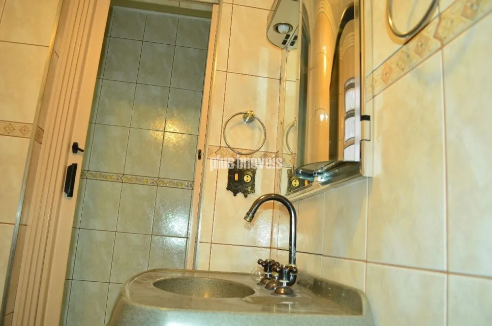 Casa, 6 quartos, 302 m² - Foto 2