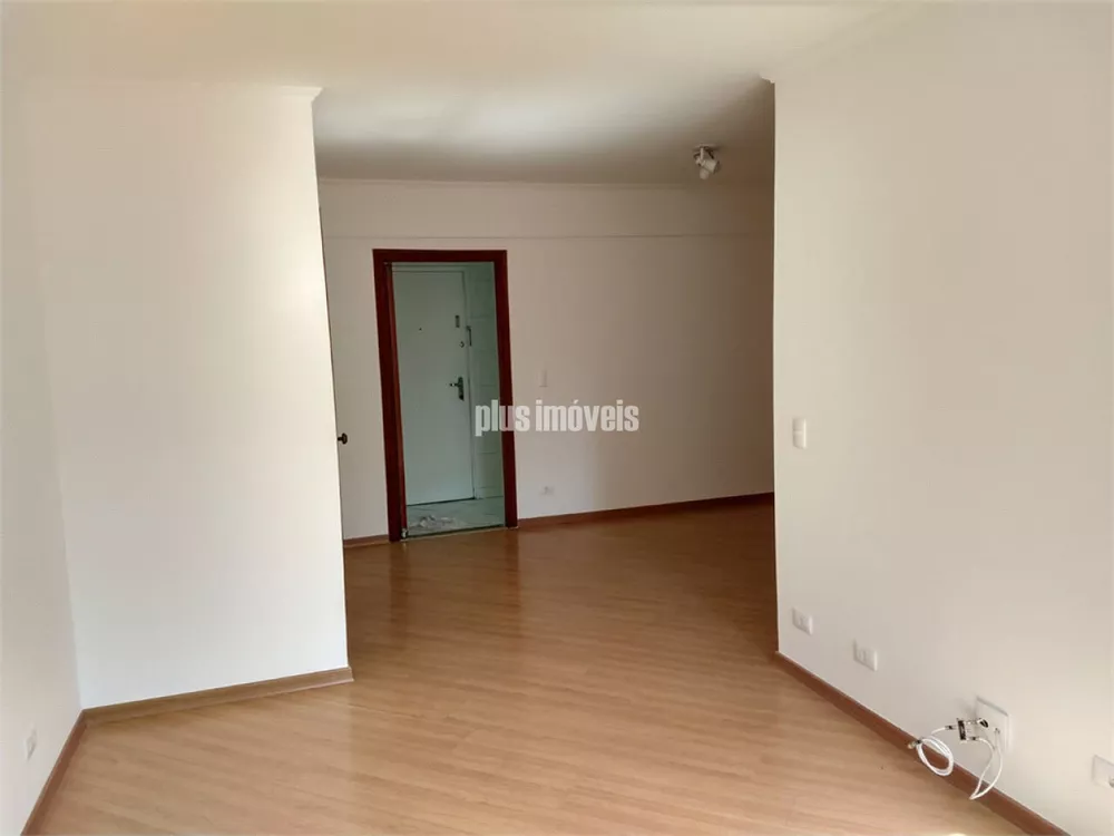 Apartamento à venda com 3 quartos, 100m² - Foto 3