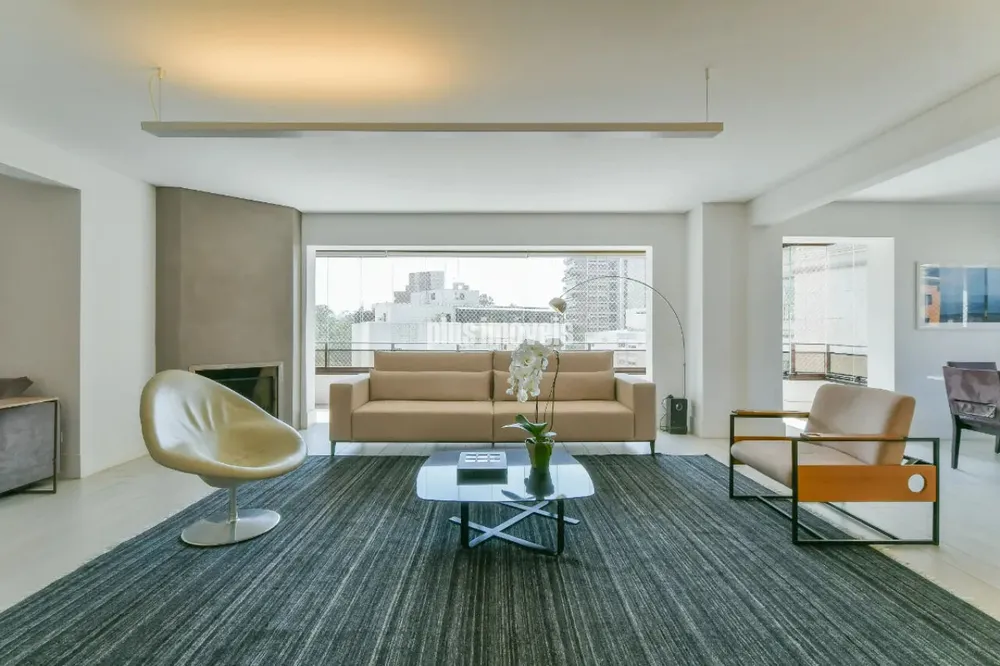 Apartamento, 3 quartos, 209 m² - Foto 1