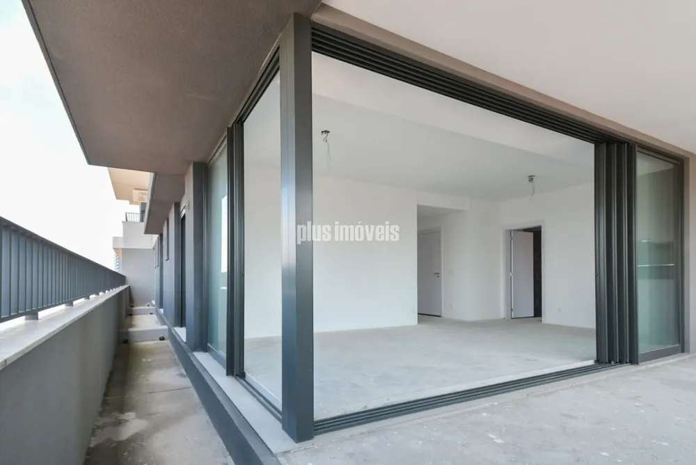 Apartamento, 3 quartos, 168 m² - Foto 2