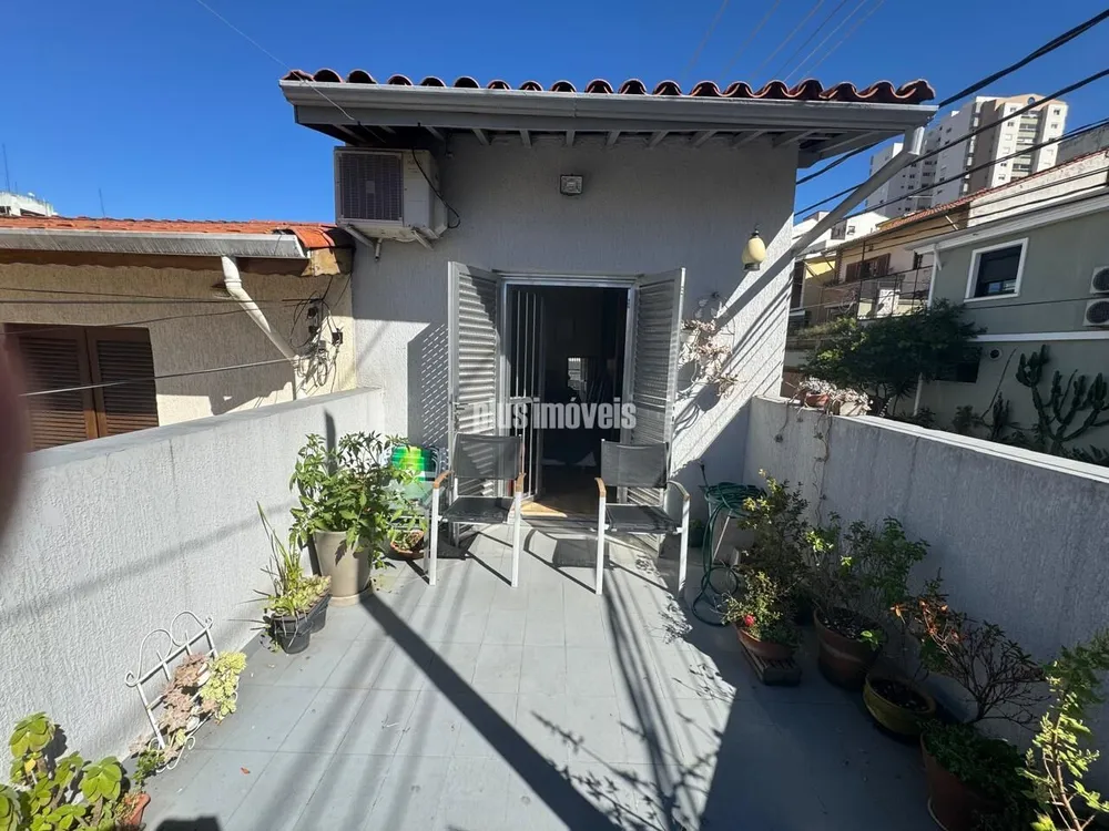 Casa, 4 quartos, 137 m² - Foto 1