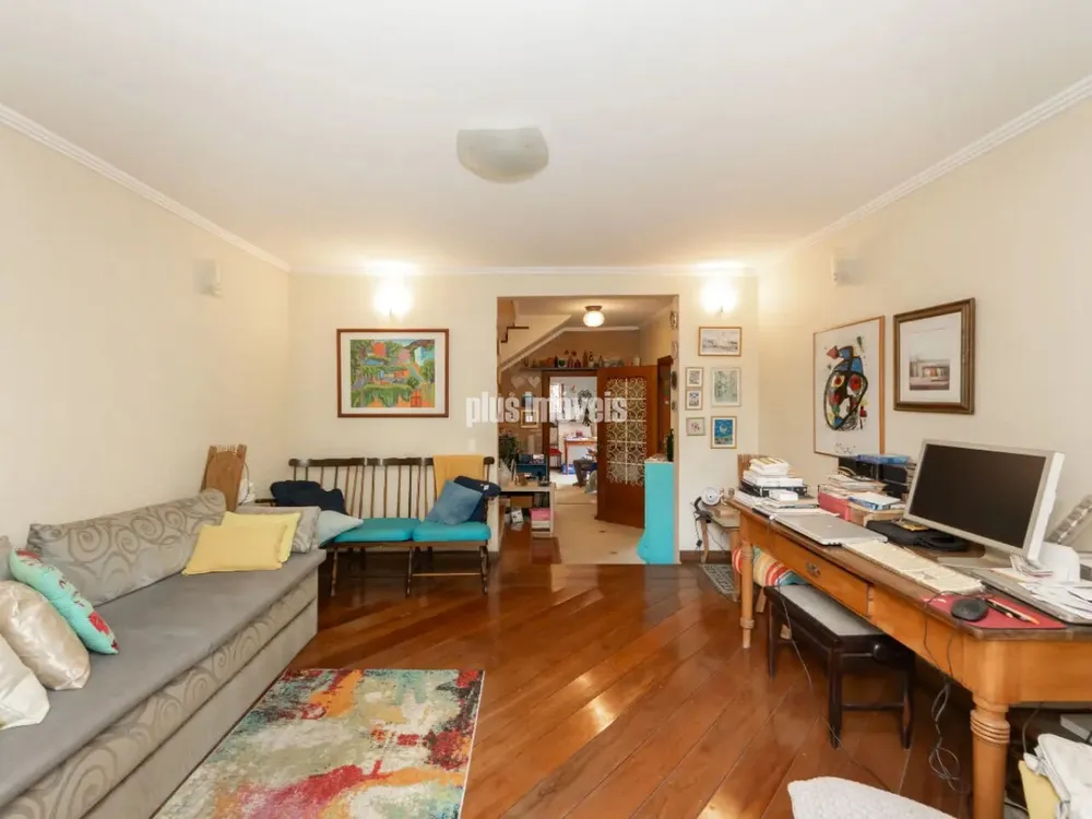 Casa, 3 quartos, 220 m² - Foto 1