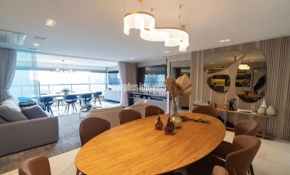 Apartamento, 3 quartos, 159 m² - Foto 1