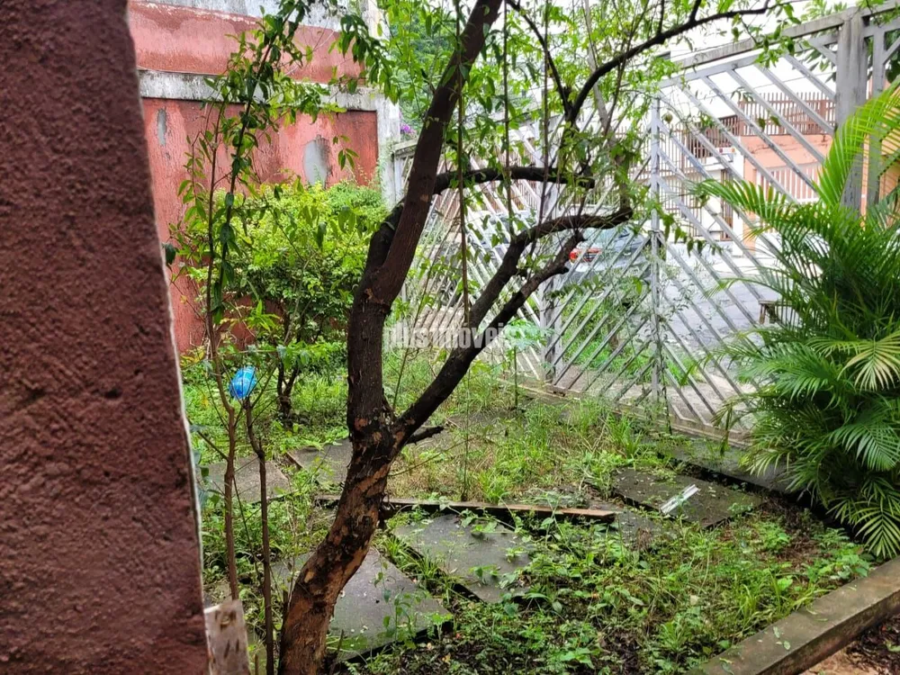 Casa, 4 quartos, 200 m² - Foto 1