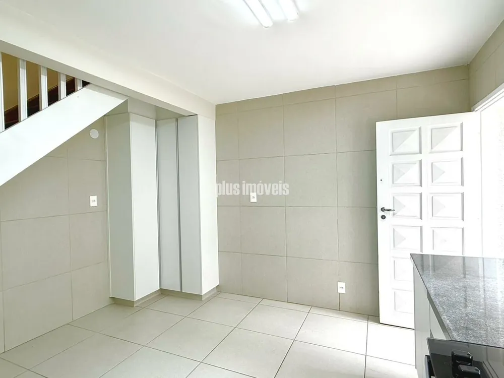 Casa, 3 quartos, 126 m² - Foto 2