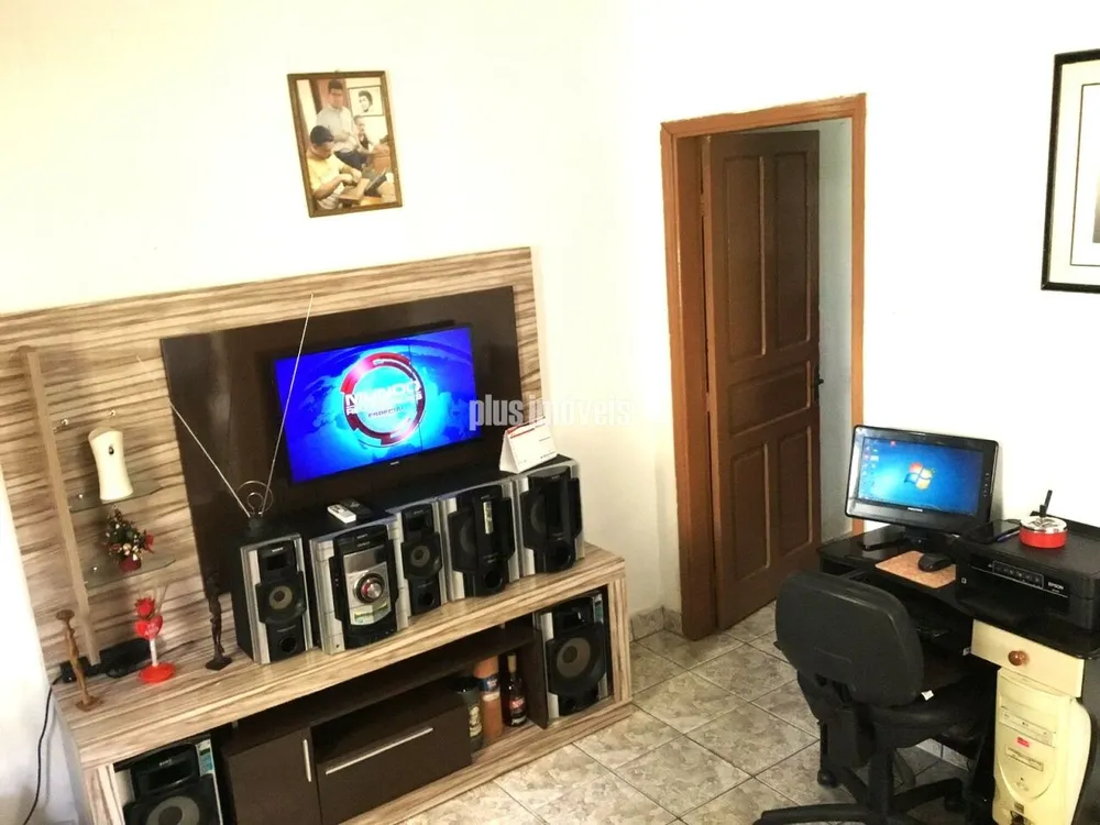 Casa, 3 quartos, 250 m² - Foto 8