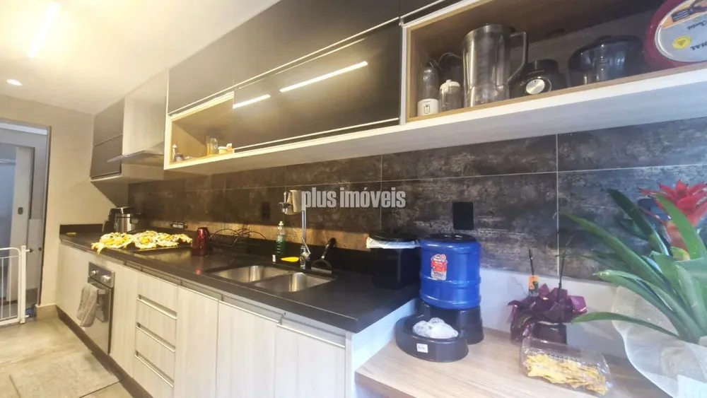 Casa, 4 quartos, 340 m² - Foto 1