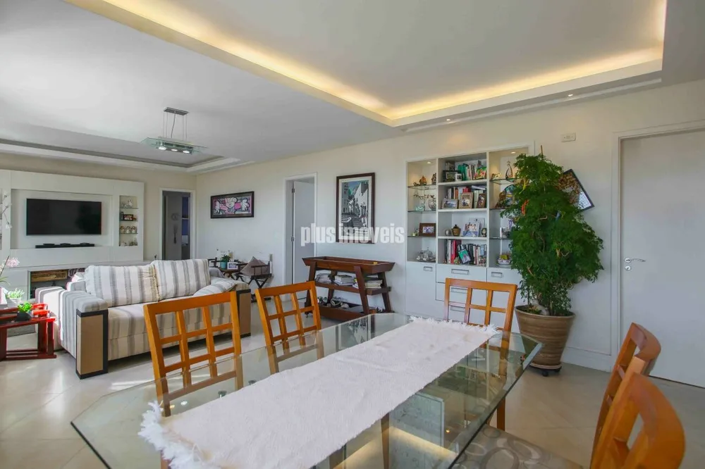 Apartamento, 3 quartos, 140 m² - Foto 1