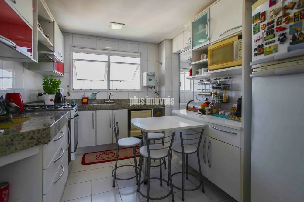 Apartamento, 3 quartos, 140 m² - Foto 2