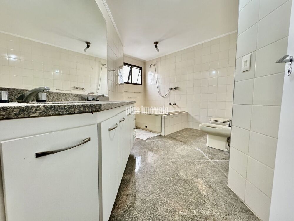 Apartamento, 4 quartos, 236 m² - Foto 4