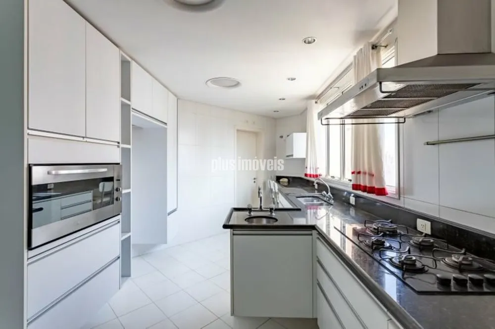 Apartamento, 3 quartos, 260 m² - Foto 1
