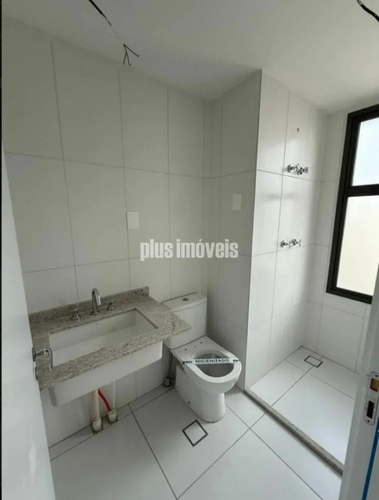 Apartamento, 4 quartos, 205 m² - Foto 2