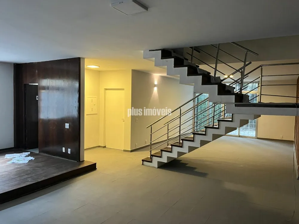 Casa, 4 quartos, 289 m² - Foto 1