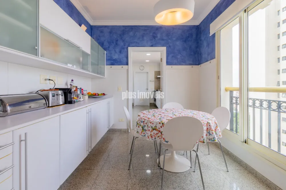 Apartamento, 3 quartos, 228 m² - Foto 1