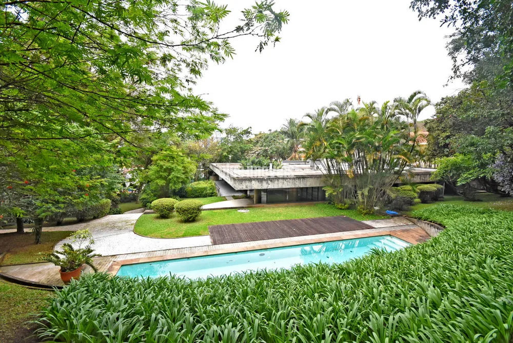 Casa, 4 quartos, 976 m² - Foto 1