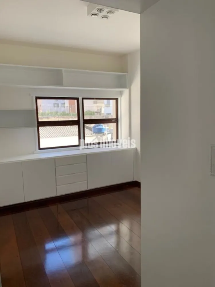 Apartamento, 3 quartos, 142 m² - Foto 2