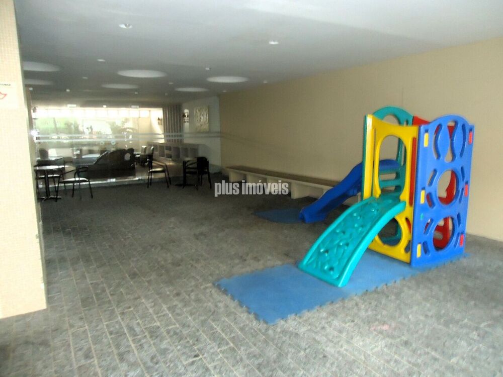 Apartamento à venda com 3 quartos, 95m² - Foto 35