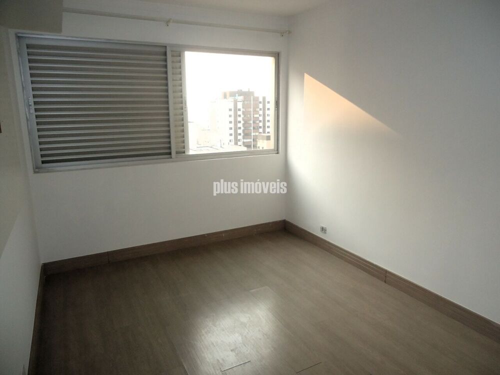 Apartamento à venda com 3 quartos, 95m² - Foto 9