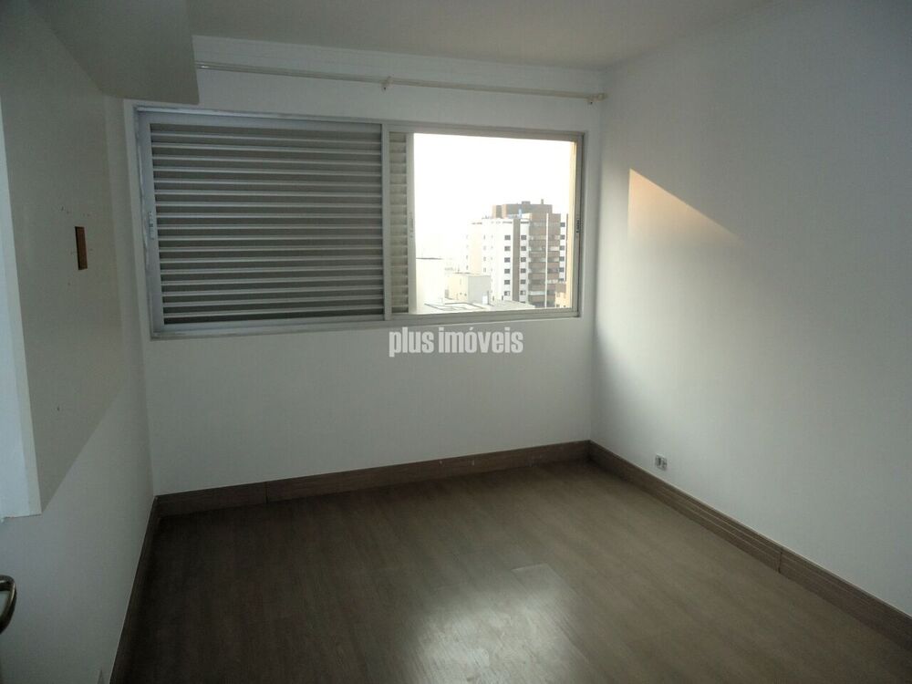 Apartamento à venda com 3 quartos, 95m² - Foto 12