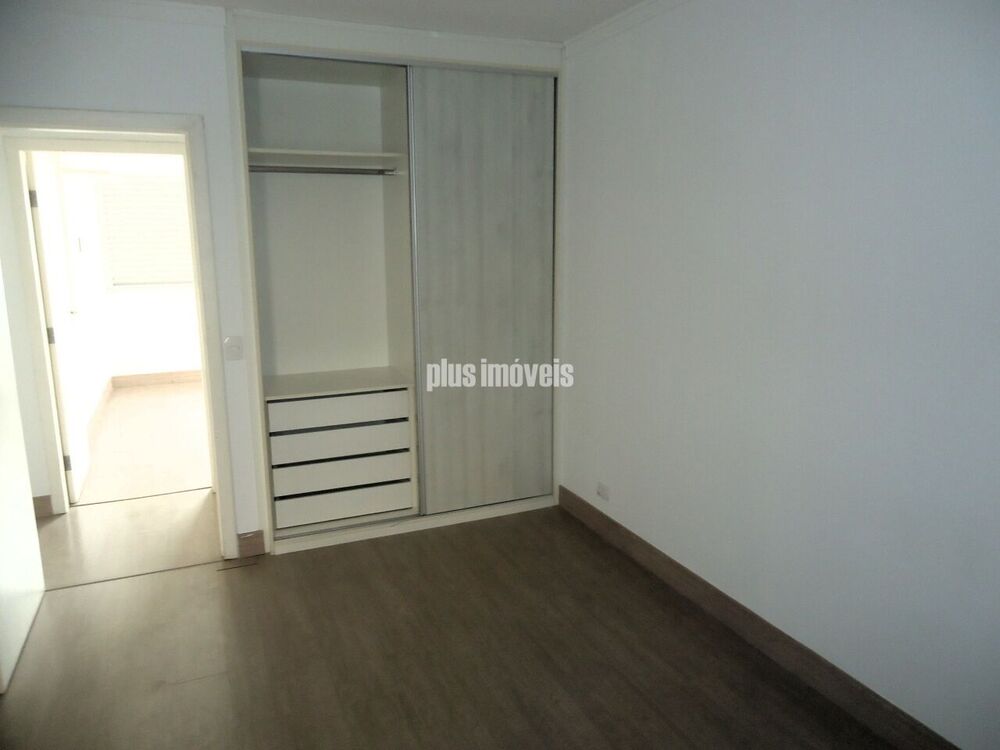 Apartamento à venda com 3 quartos, 95m² - Foto 17