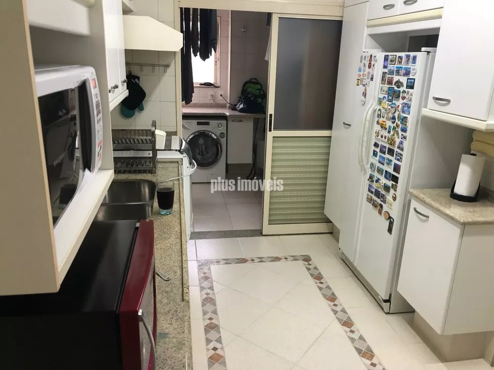 Apartamento à venda com 3 quartos, 130m² - Foto 5