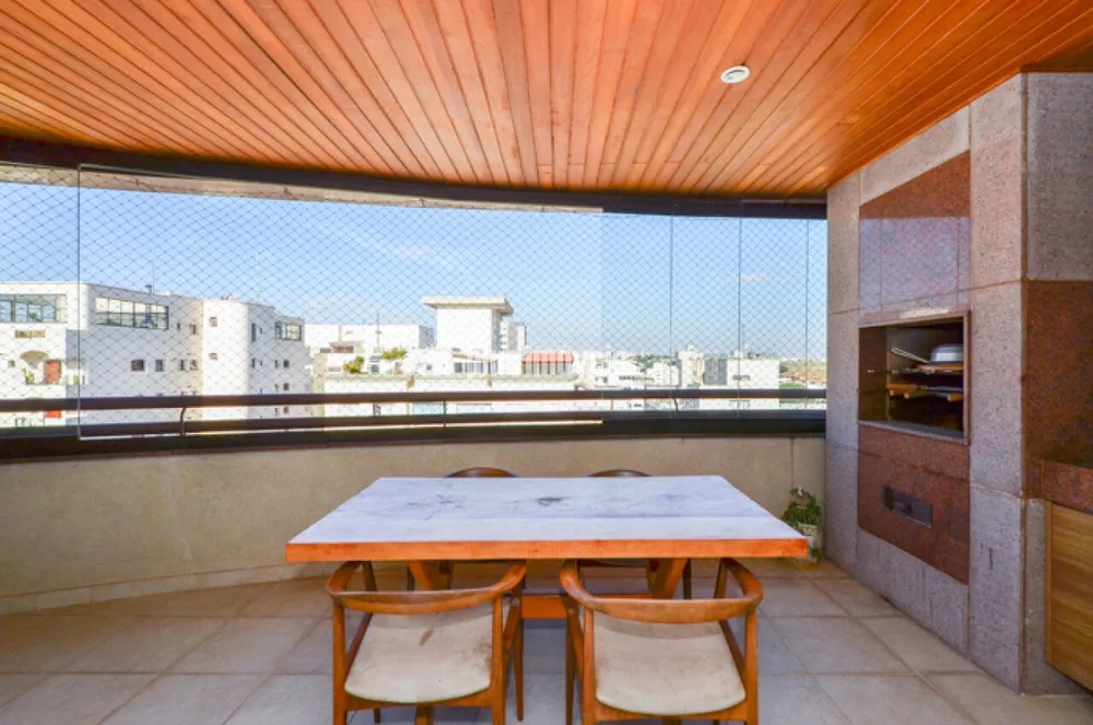 Apartamento, 3 quartos, 202 m² - Foto 1
