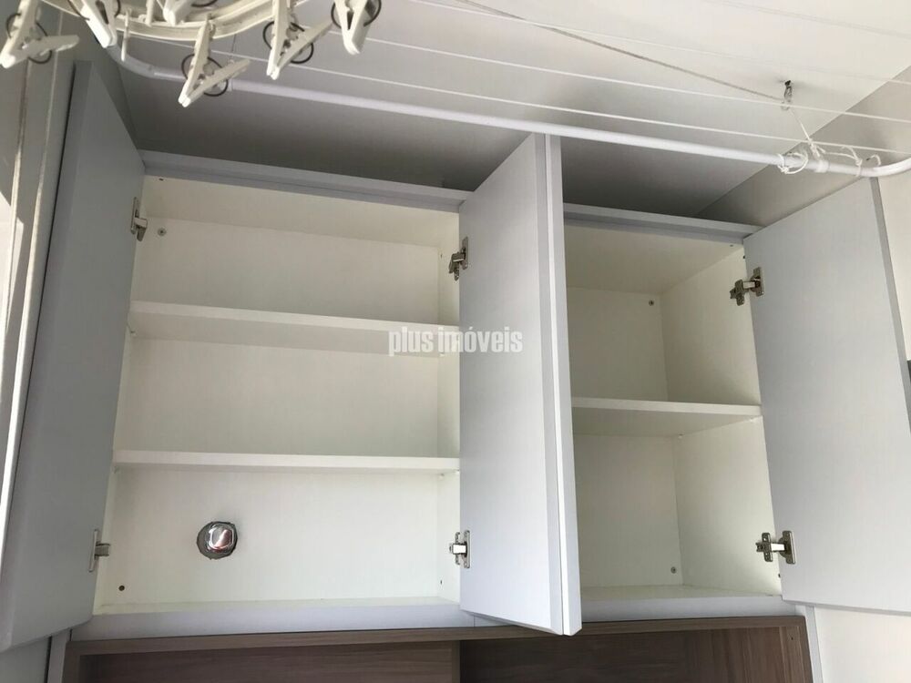 Apartamento à venda com 2 quartos, 76m² - Foto 9