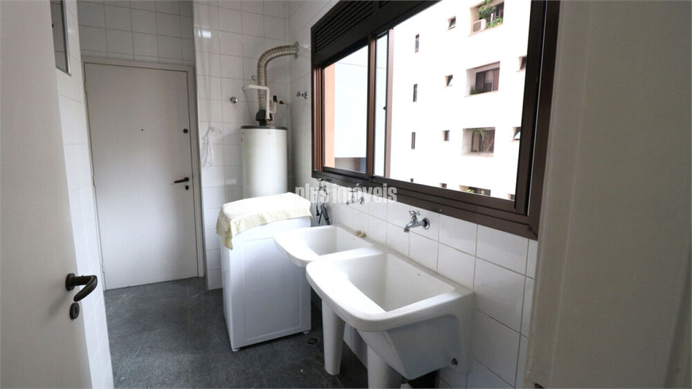 Apartamento à venda com 3 quartos, 165m² - Foto 5