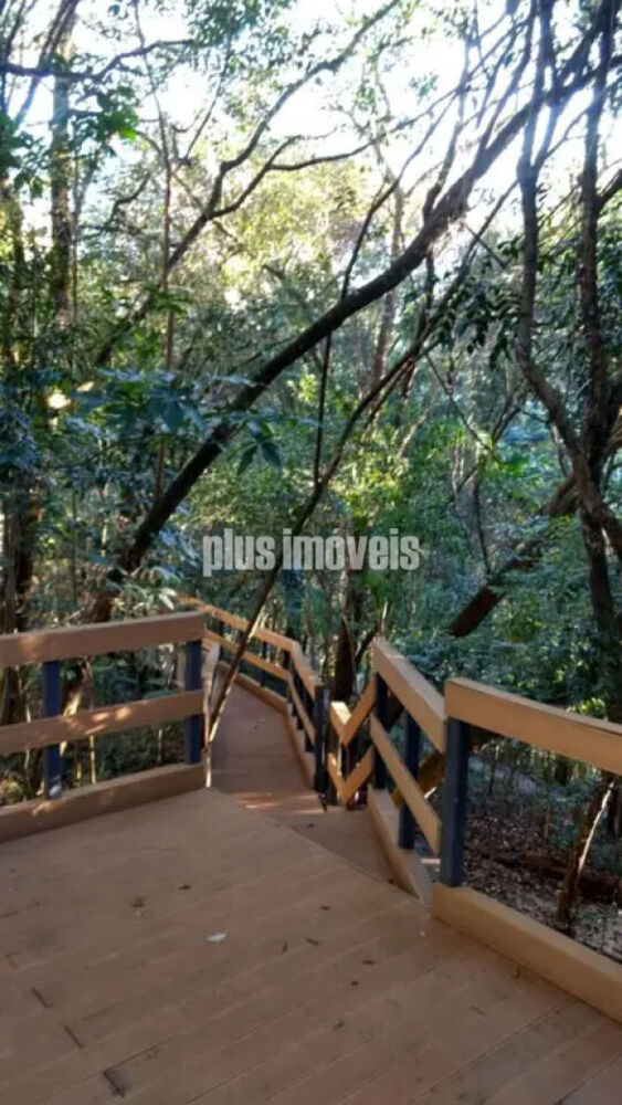 Apartamento à venda com 1 quarto, 70m² - Foto 2