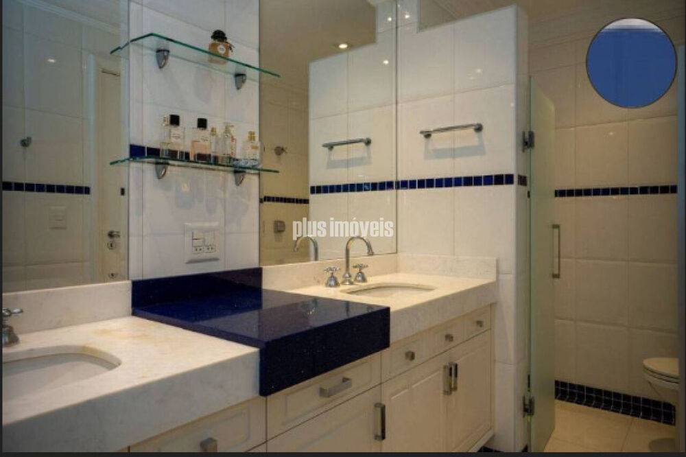 Apartamento, 3 quartos, 276 m² - Foto 1
