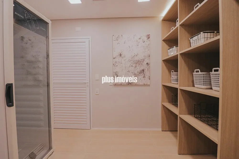 Apartamento, 3 quartos, 145 m² - Foto 2
