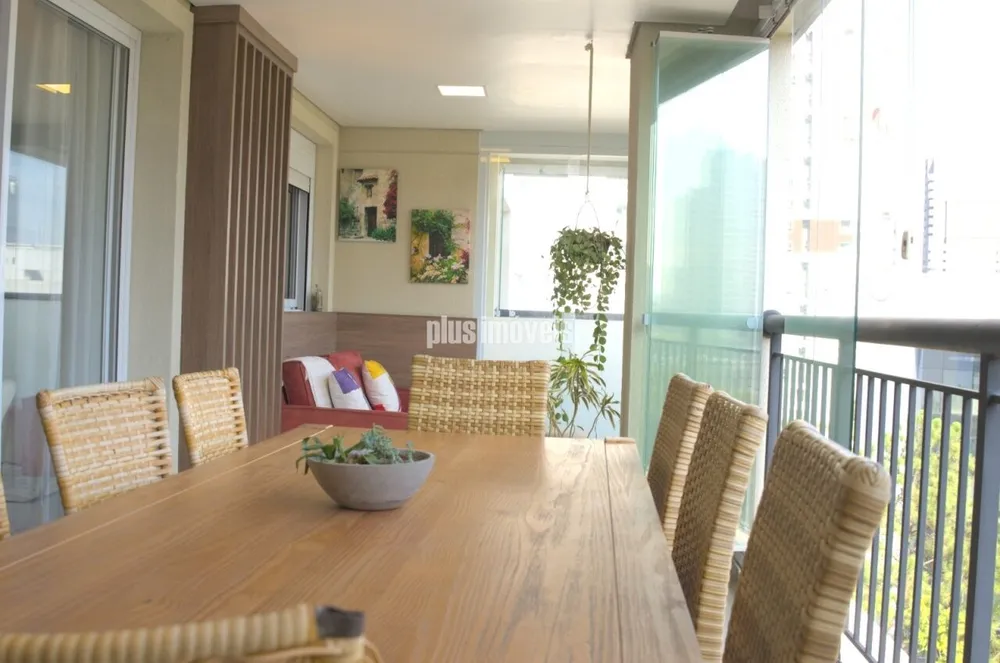 Apartamento, 3 quartos, 138 m² - Foto 1