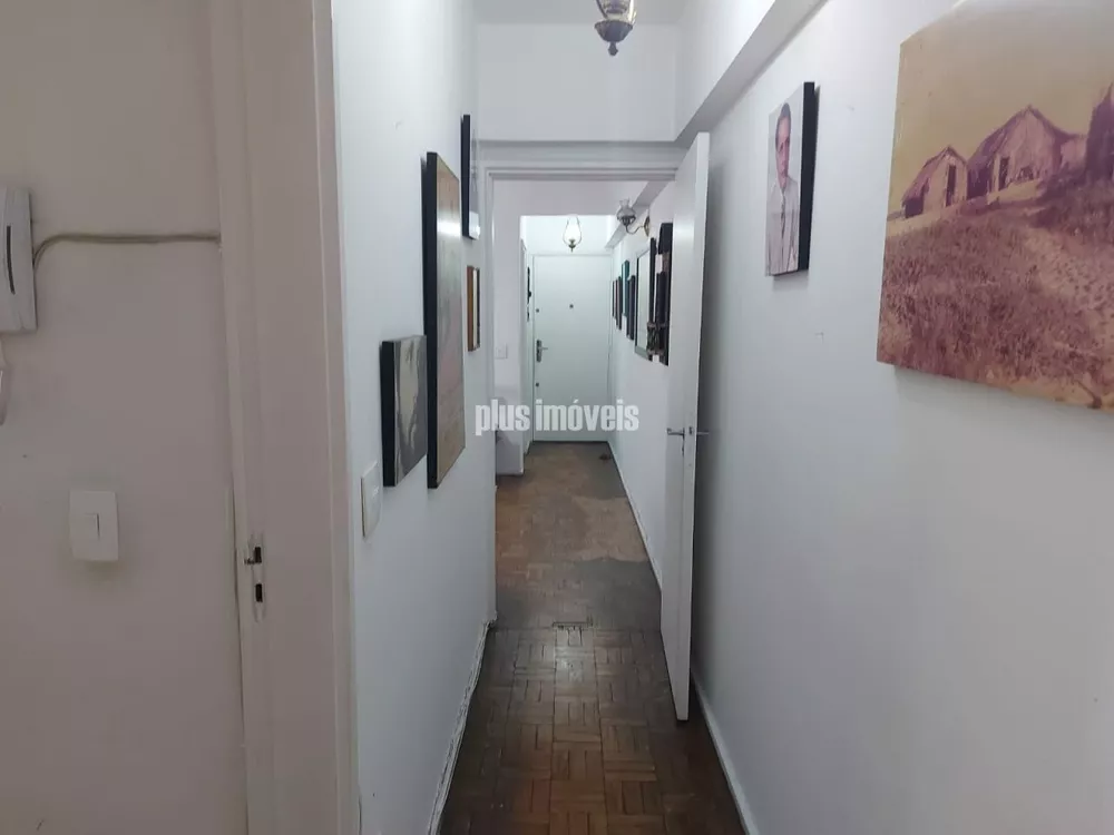 Apartamento à venda com 2 quartos, 67m² - Foto 4