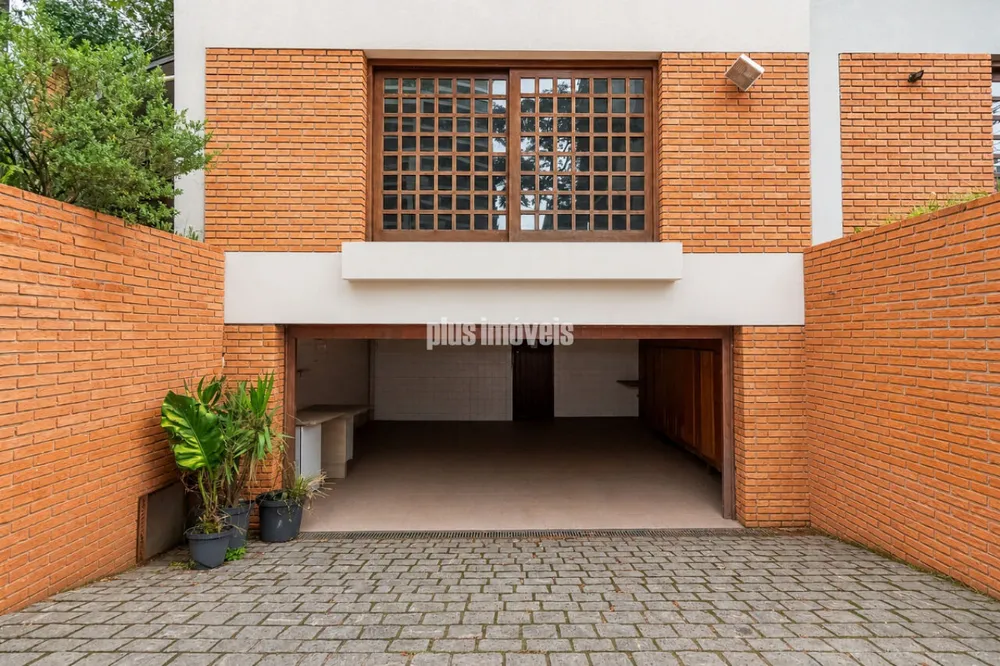 Casa, 4 quartos, 191 m² - Foto 1