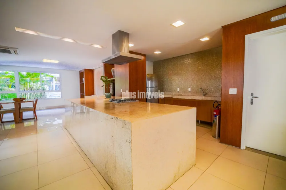 Apartamento, 3 quartos, 201 m² - Foto 1