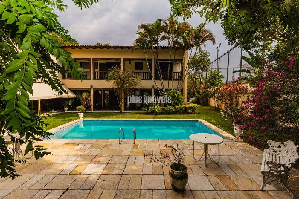 Casa, 4 quartos, 574 m² - Foto 1