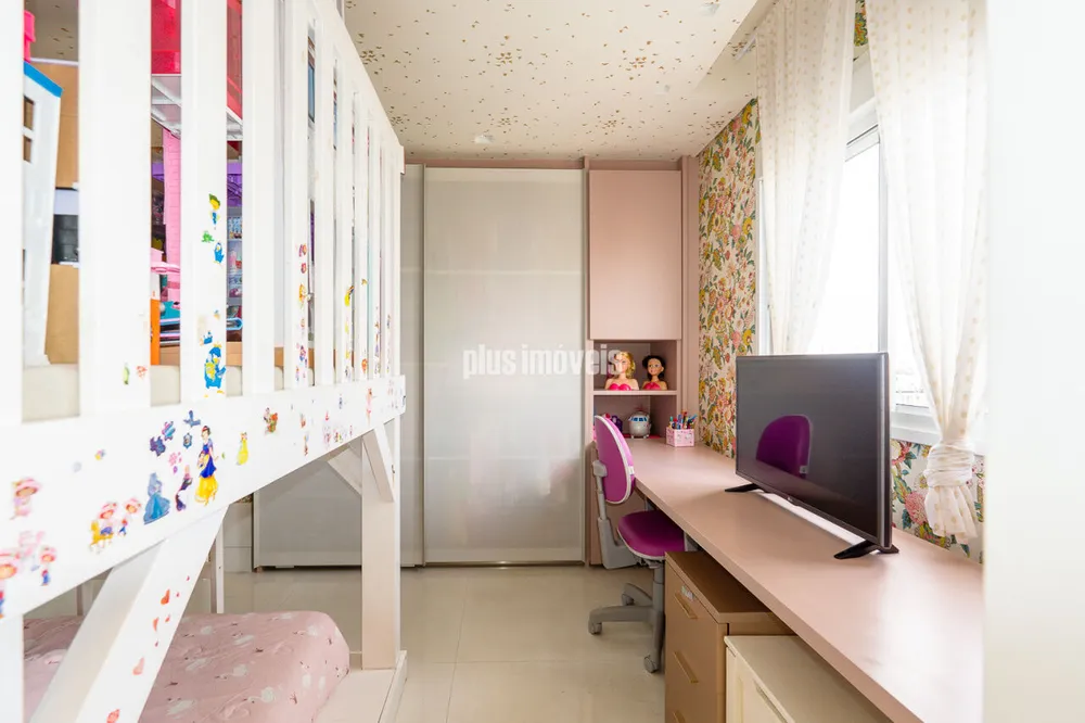 Apartamento, 4 quartos, 216 m² - Foto 2