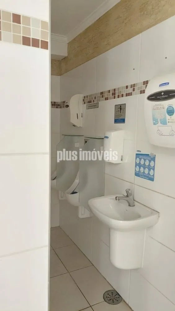 Casa, 8 quartos, 259 m² - Foto 18
