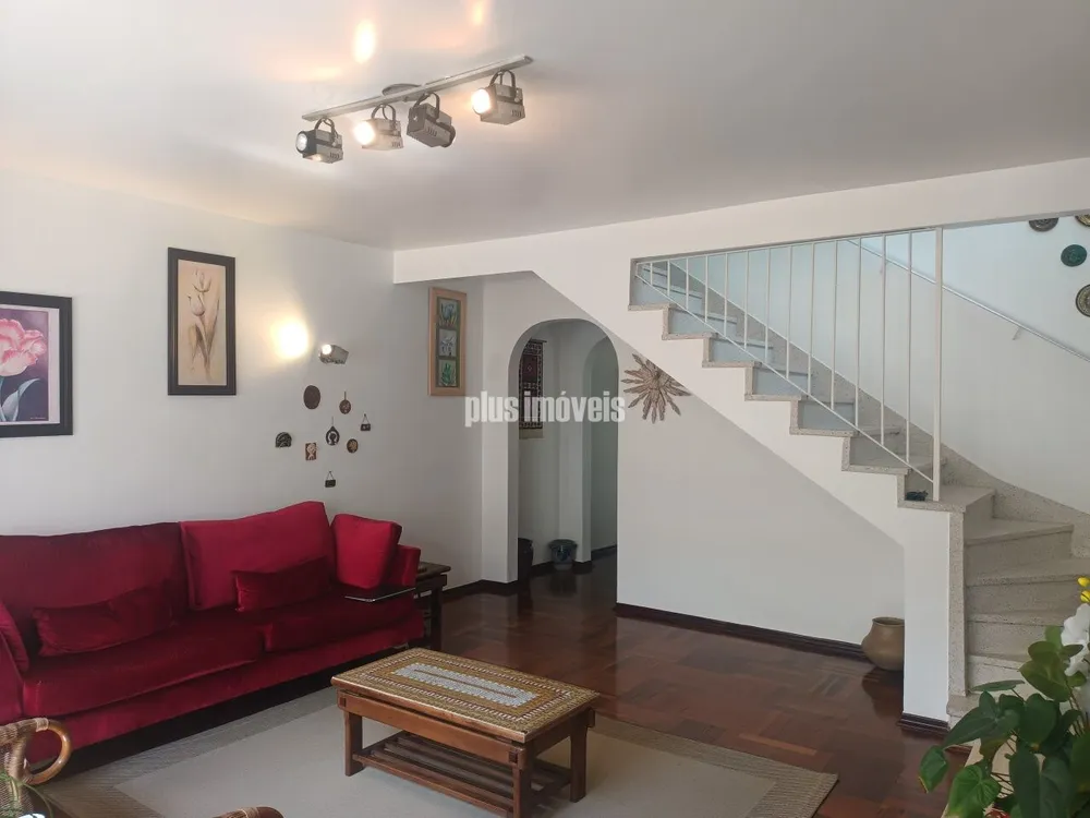 Casa, 3 quartos, 189 m² - Foto 1