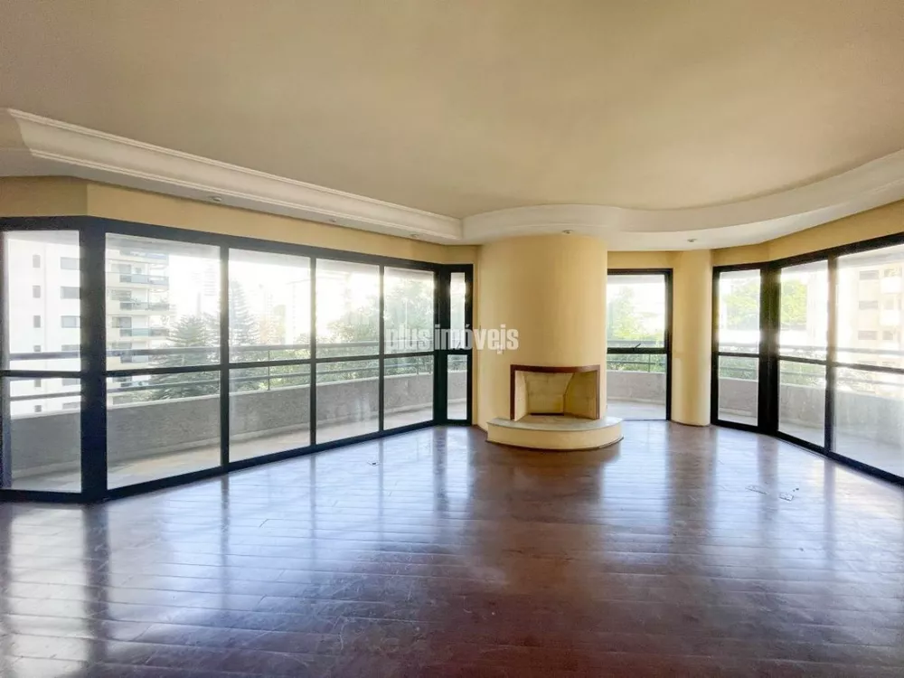 Apartamento, 3 quartos, 215 m² - Foto 1