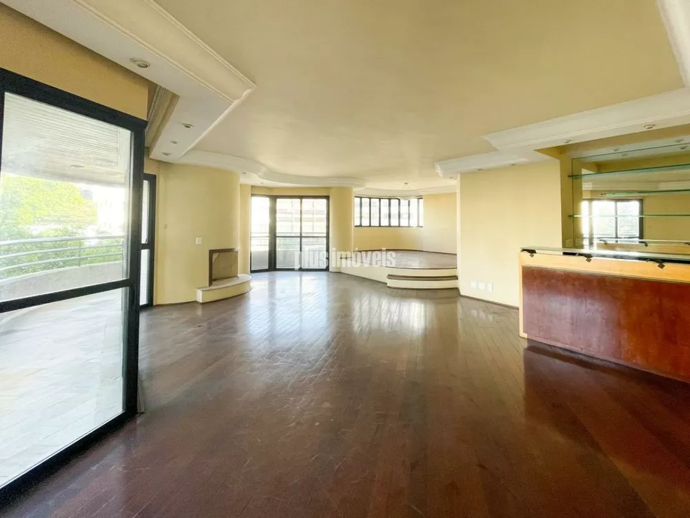 Apartamento, 3 quartos, 215 m² - Foto 2