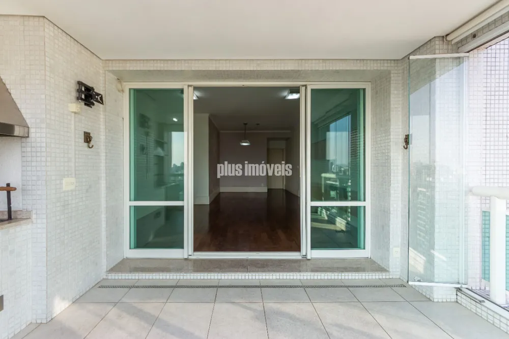 Apartamento, 3 quartos, 159 m² - Foto 1