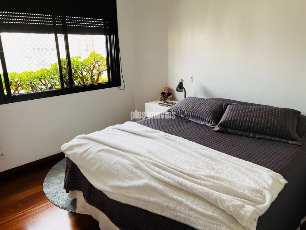 Apartamento, 3 quartos, 176 m² - Foto 1