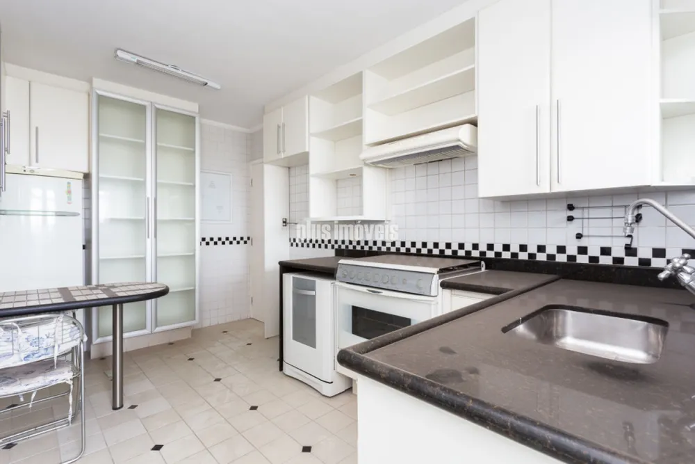 Apartamento, 3 quartos, 249 m² - Foto 1