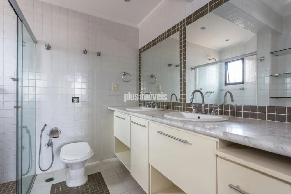 Apartamento, 3 quartos, 249 m² - Foto 2