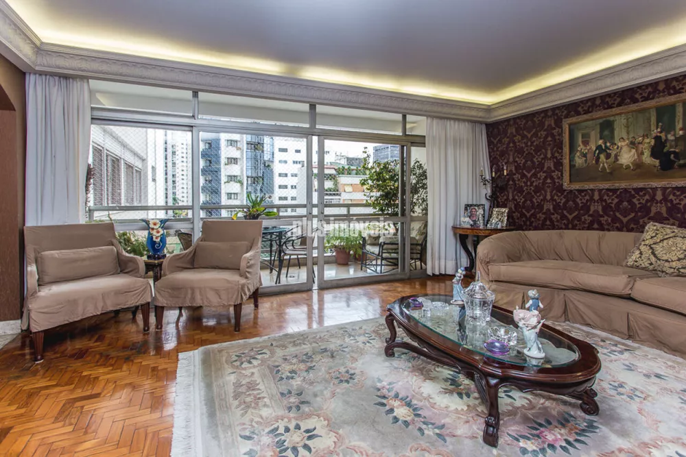 Apartamento à venda com 4 quartos, 390m² - Foto 1