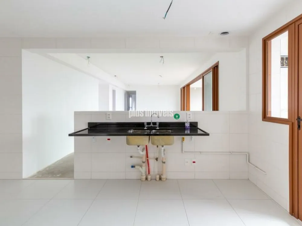 Apartamento, 3 quartos, 145 m² - Foto 4